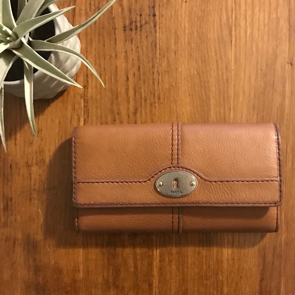 New Leather Fossil Wallet